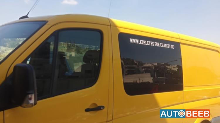 ميني باص مرسيدس بنز 2016