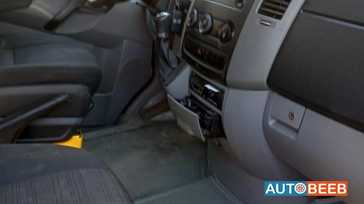 ميني باص مرسيدس بنز 2016