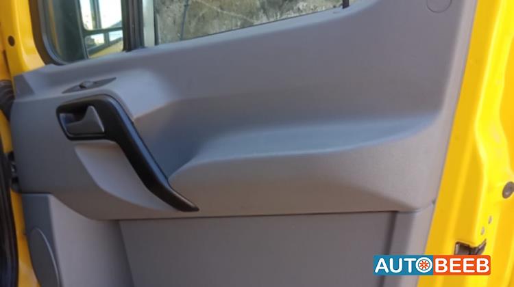 ميني باص مرسيدس بنز 2016