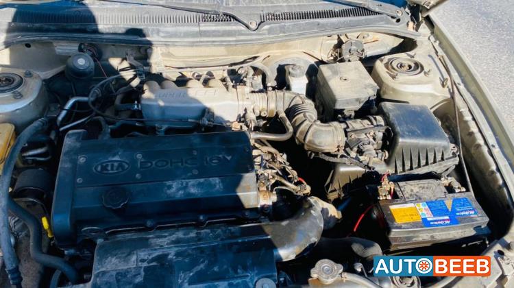 كيا سيفيا 1997