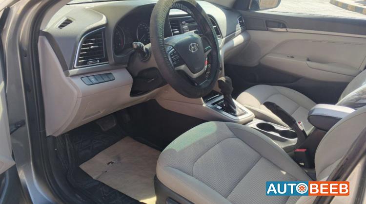 Hyundai Elantra 2018
