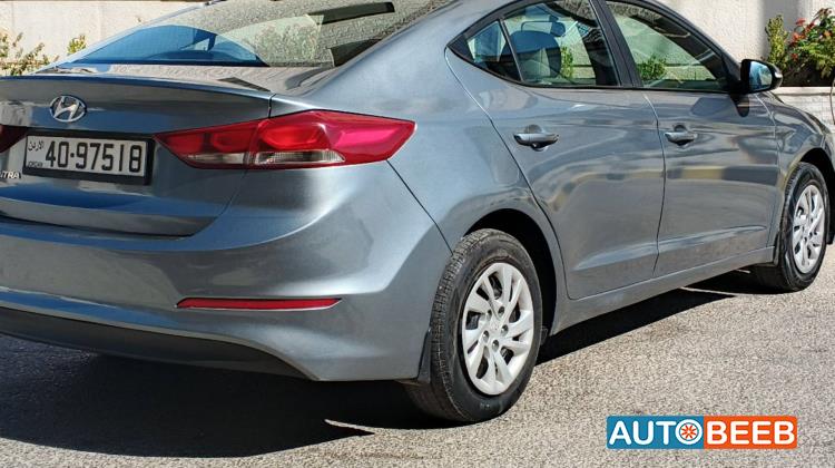 Hyundai Elantra 2018