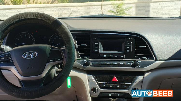 Hyundai Elantra 2018