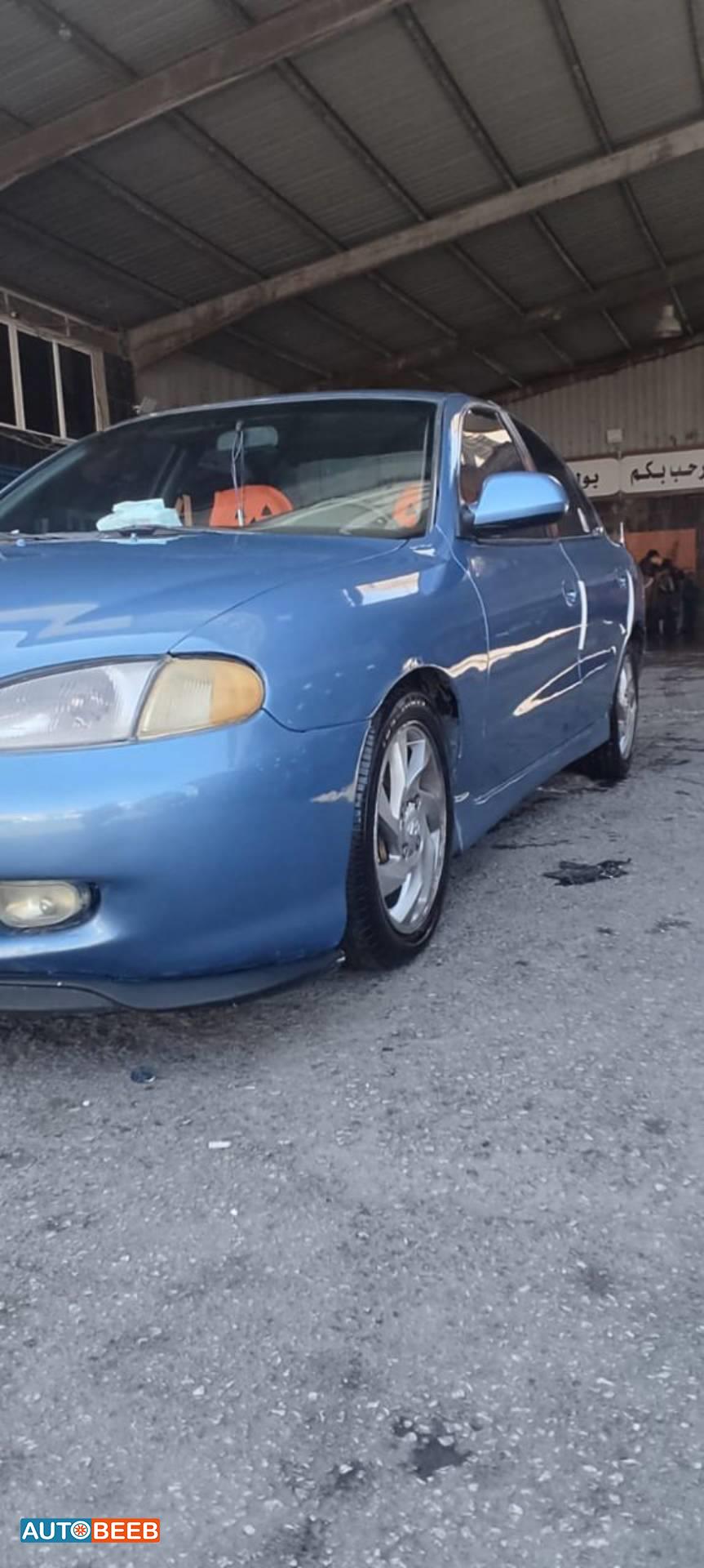 هيونداي افانتي 1995