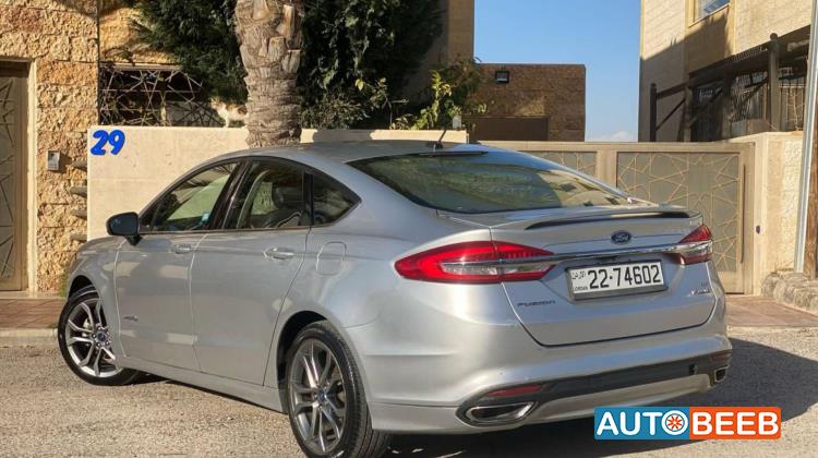 Ford Fusion 2017