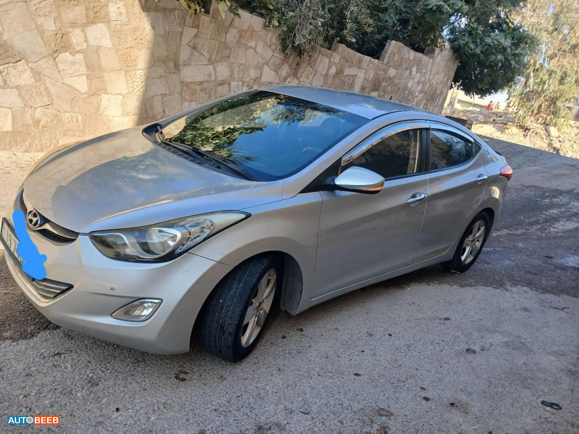 هيونداي افانتي 2011