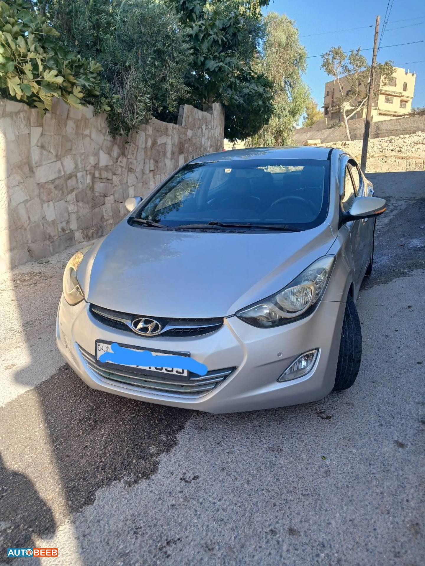 هيونداي افانتي 2011