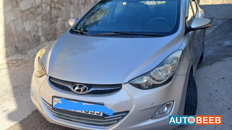 هيونداي افانتي 2011