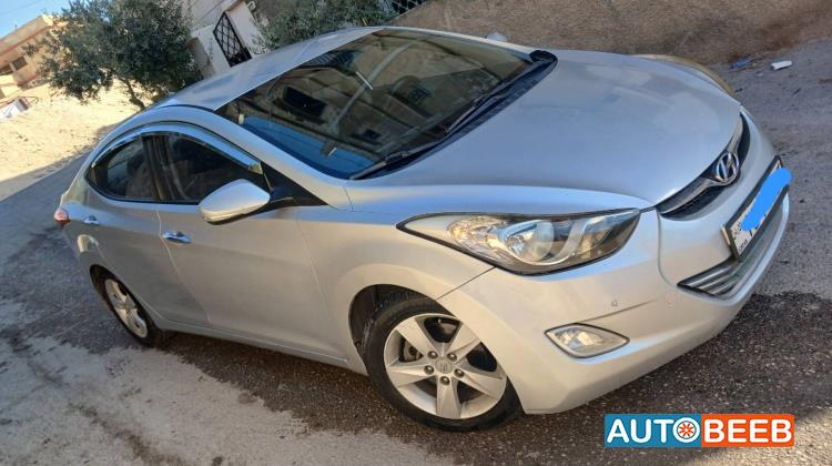 هيونداي افانتي 2011