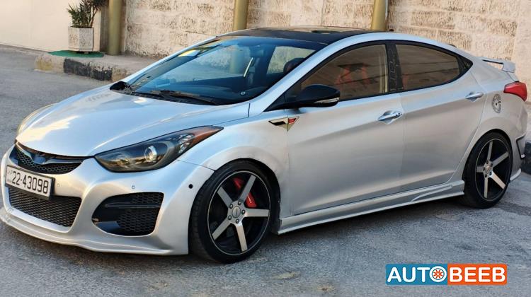 هيونداي افانتي 2011