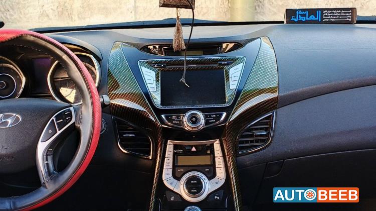 هيونداي افانتي 2011