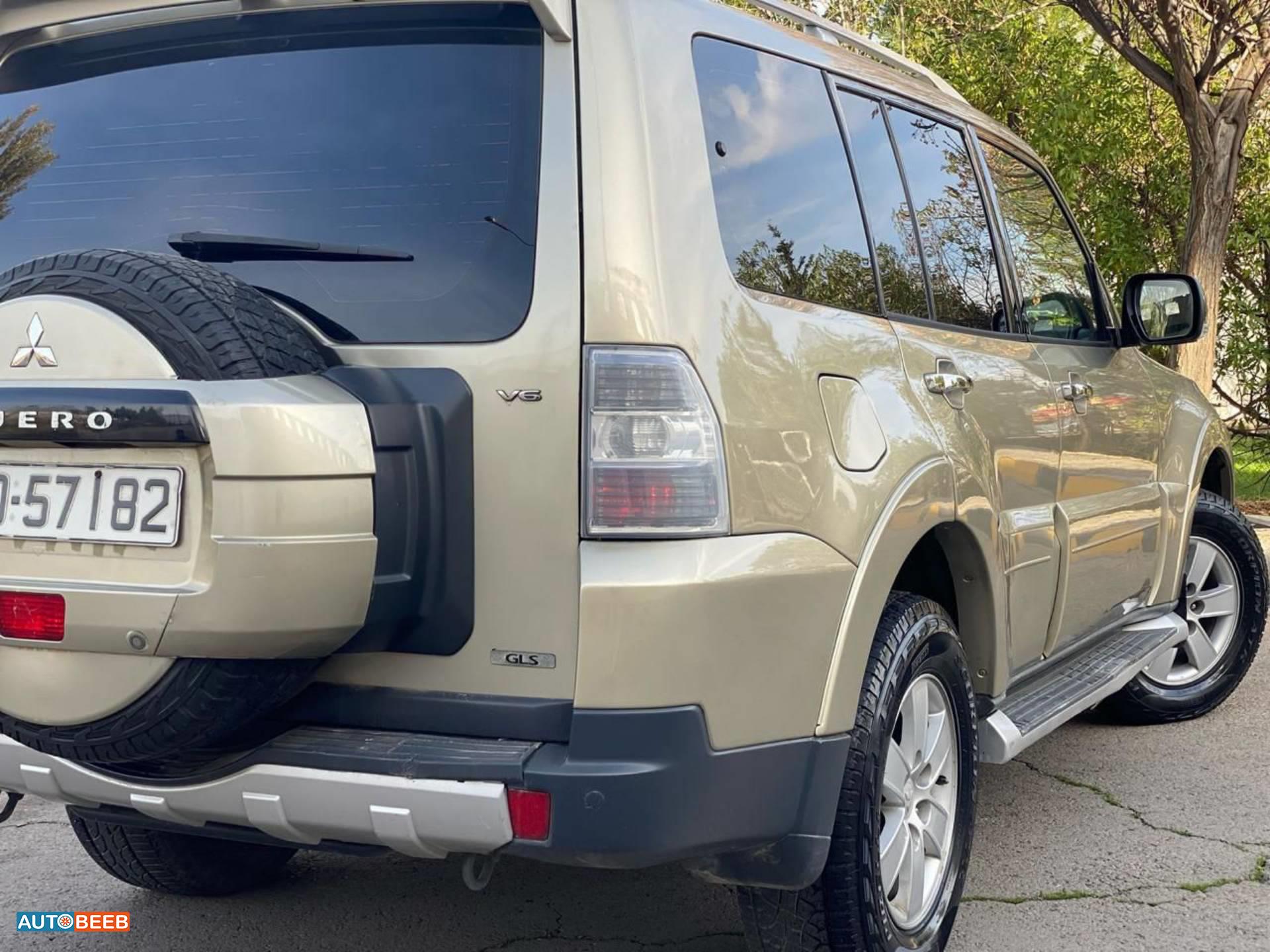 Mitsubishi Pajero 2007