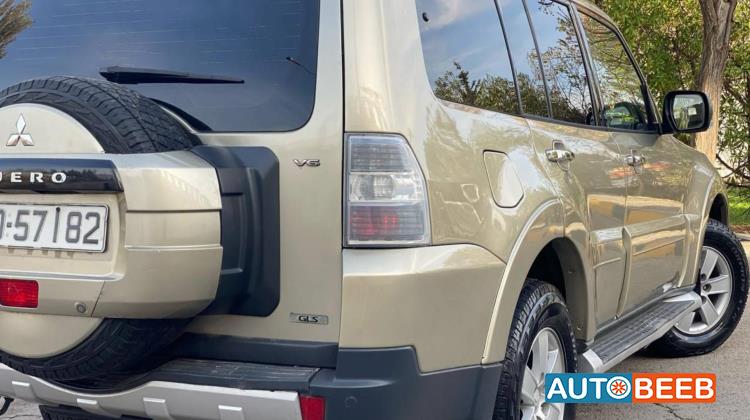Mitsubishi Pajero 2007