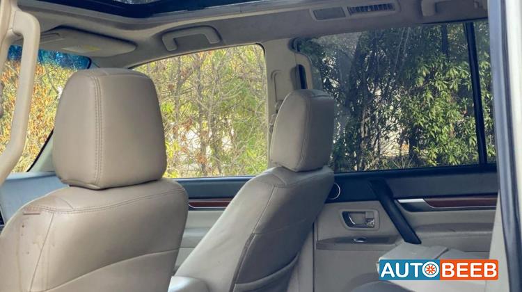 Mitsubishi Pajero 2007