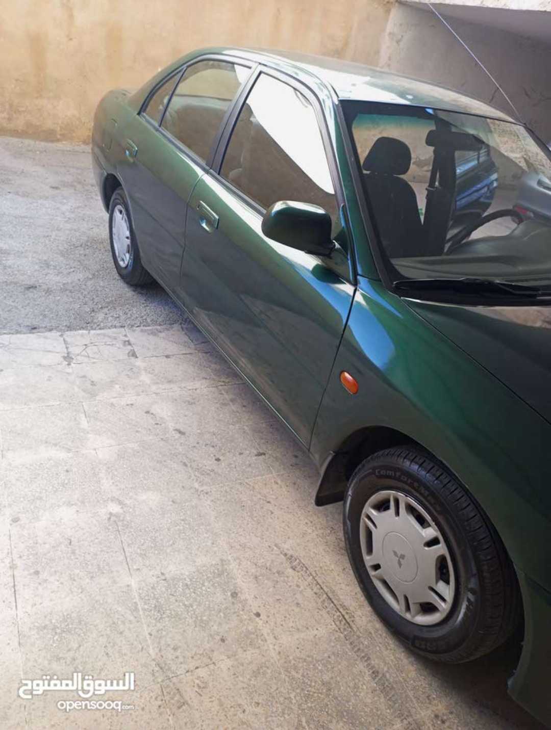 ميتسوبيشي لانسر 2000