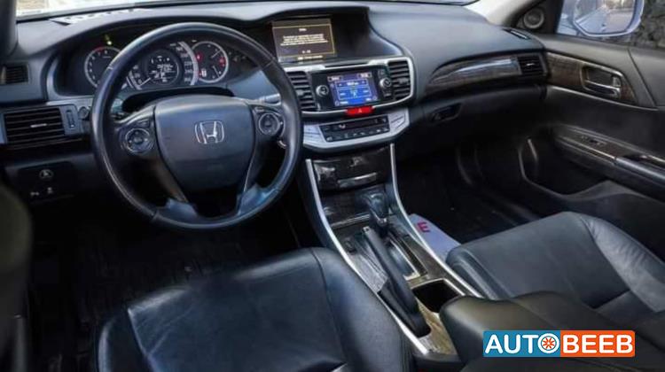 هوندا اكورد 2013