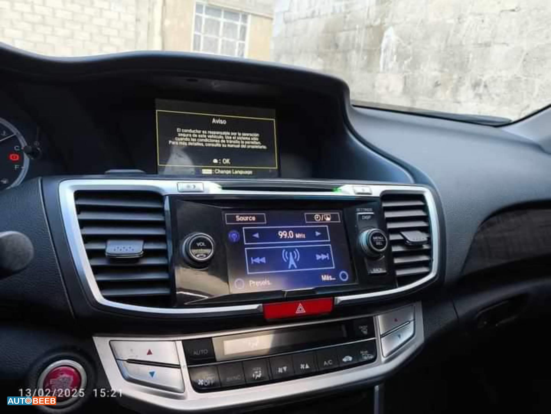 هوندا اكورد 2013