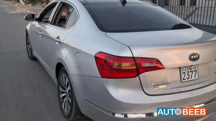 KIA Cadenza 2013