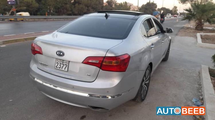 KIA Cadenza 2013
