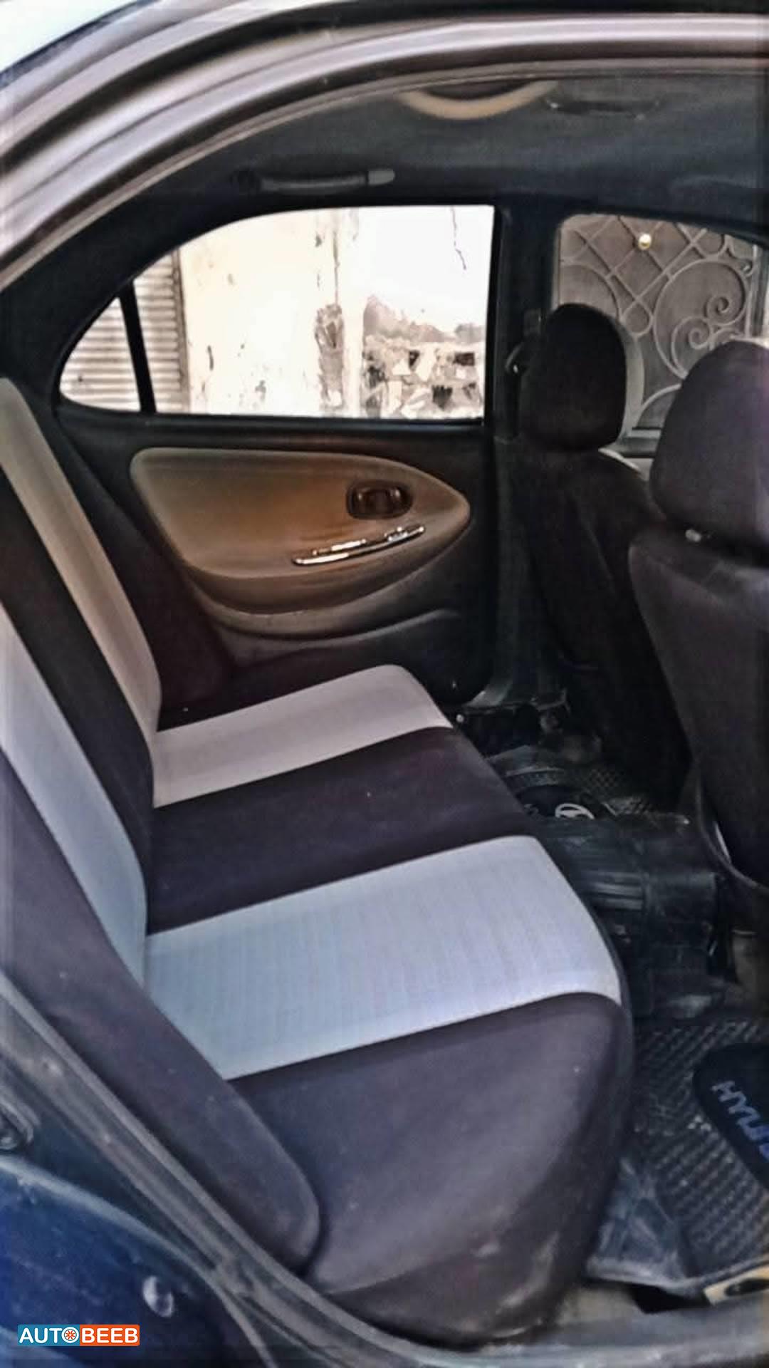 هيونداي افانتي 1997