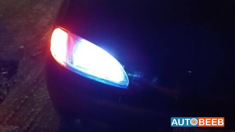 هيونداي افانتي 1997