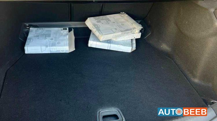 مرسيدس بنز C200 2022