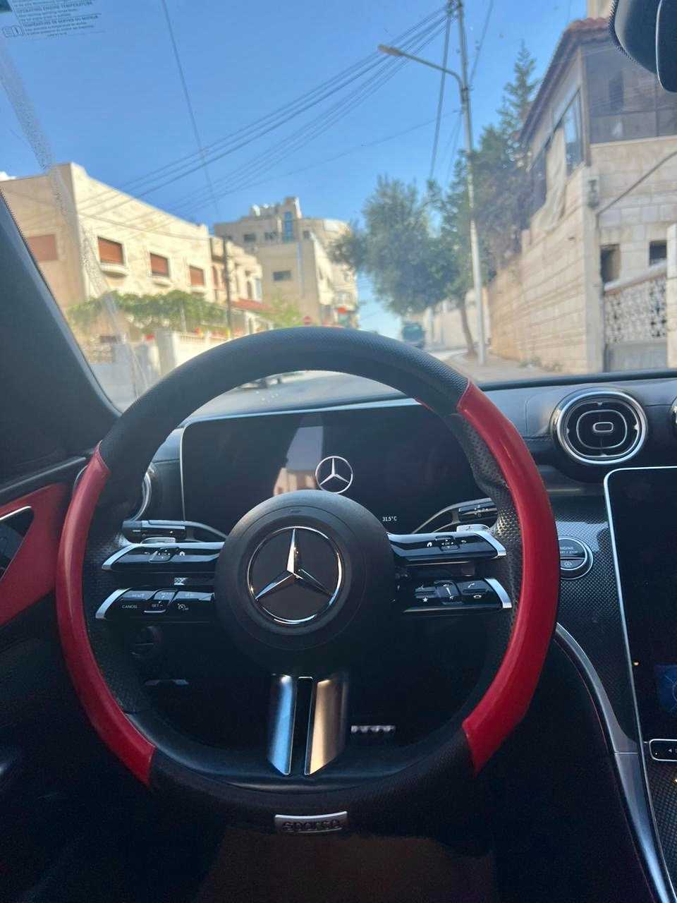 مرسيدس بنز C200 2022