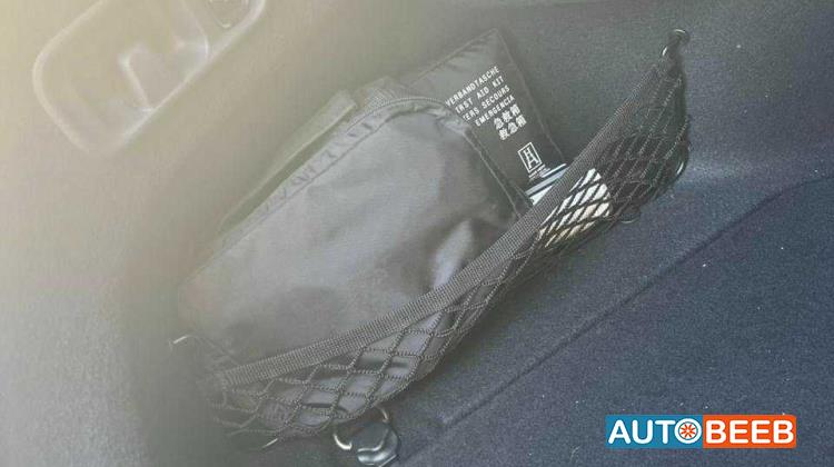 مرسيدس بنز C200 2022