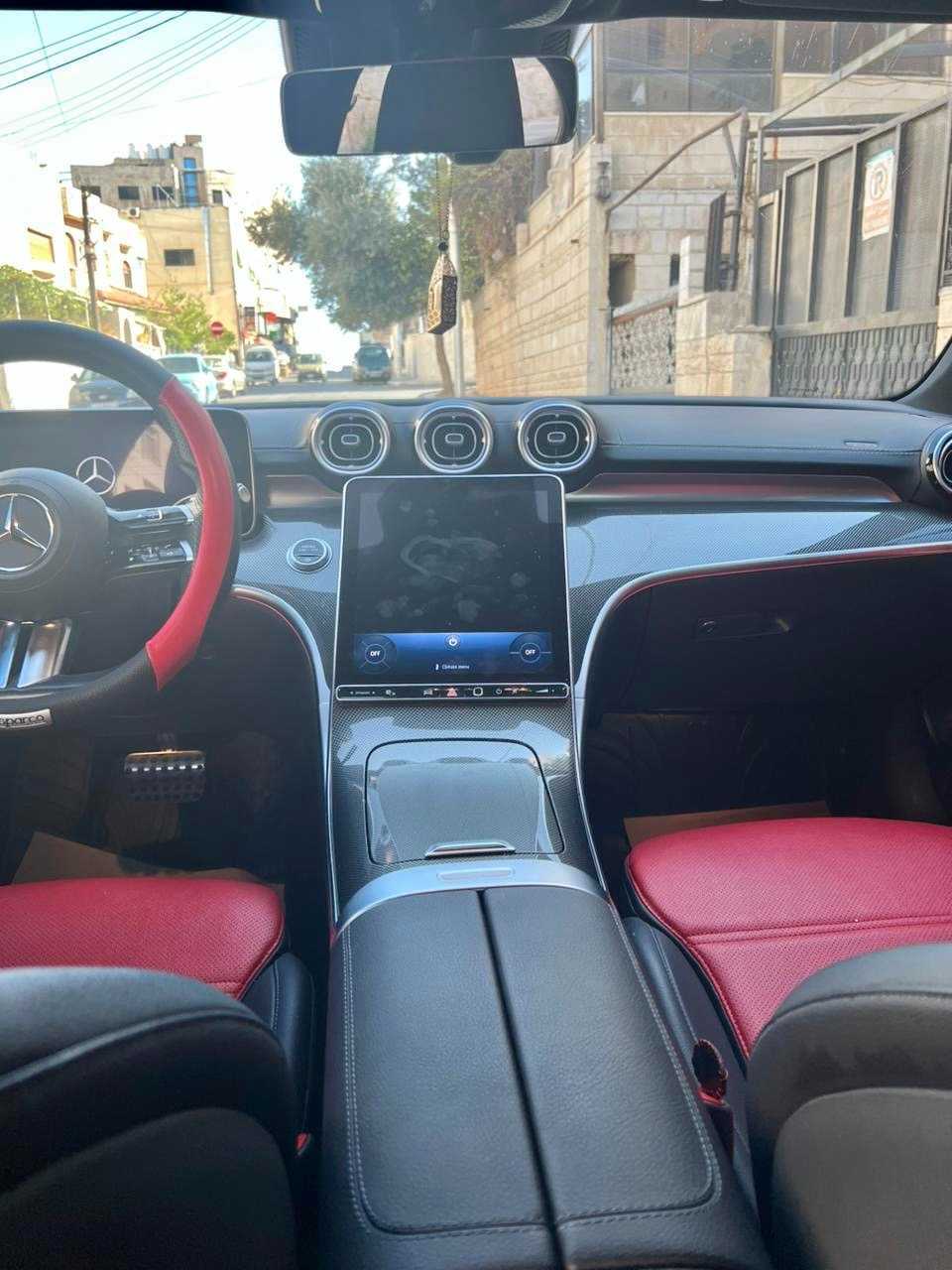 مرسيدس بنز C200 2022