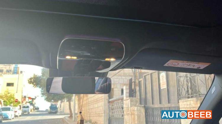 مرسيدس بنز C200 2022