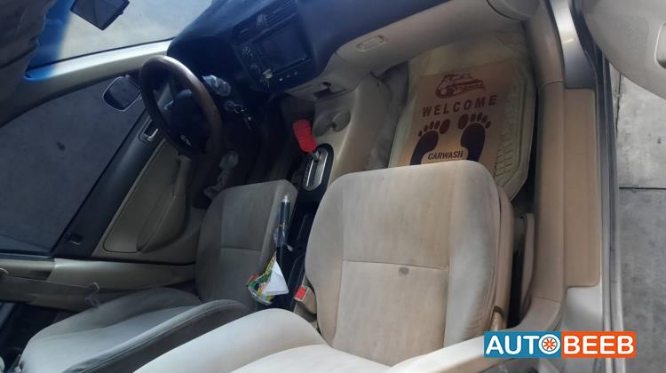 هوندا سيفيك 2003