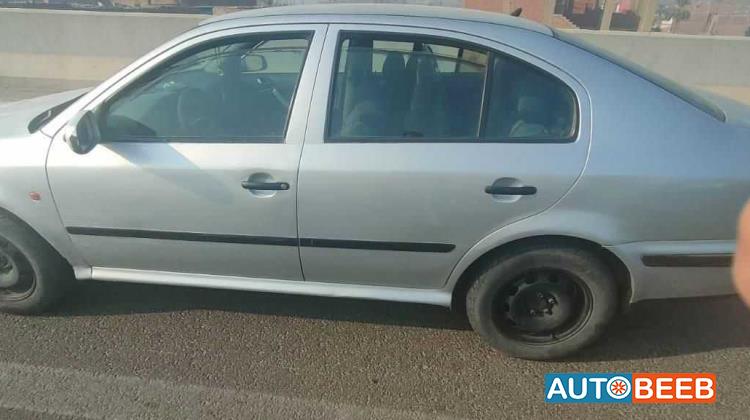 سكودا اوكتافيا 1999