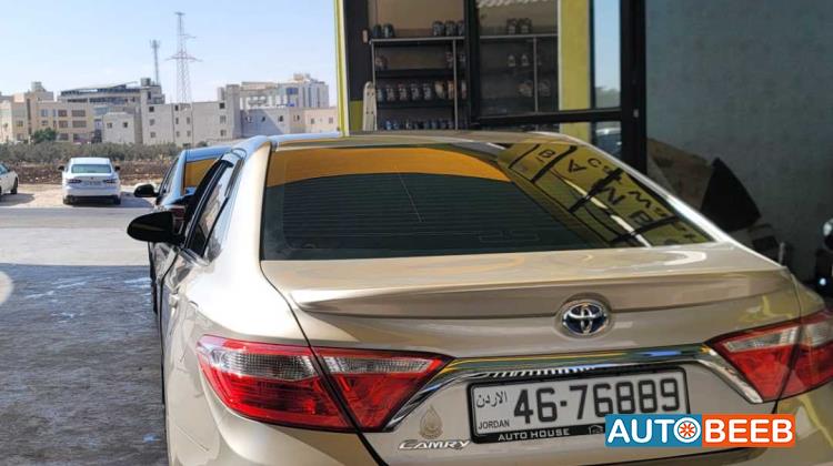 تويوتا كامري 2015