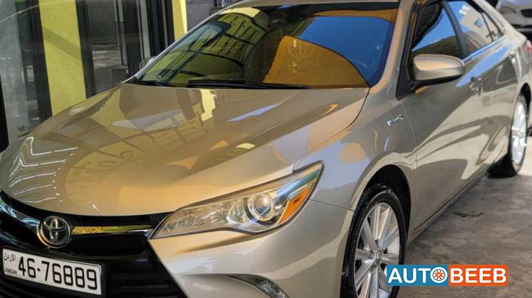 تويوتا كامري 2015