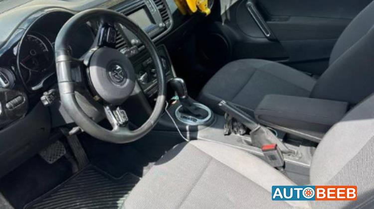 Volkswagen Beetle 2016