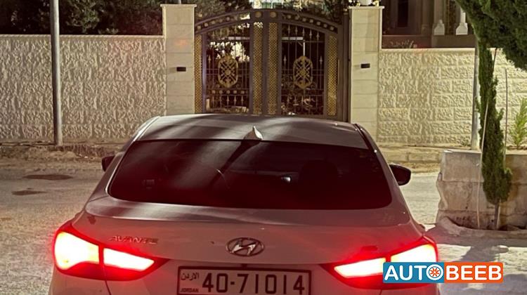 هيونداي افانتي 2015