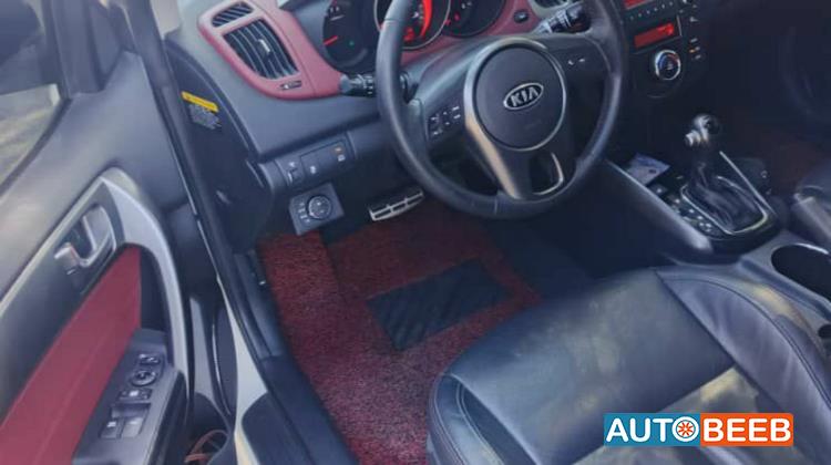 KIA Forte 2012
