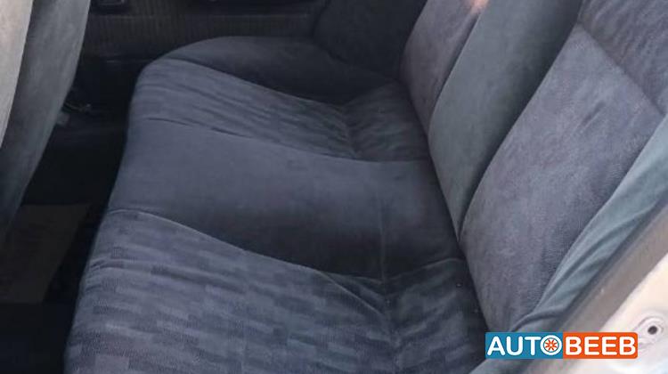 تويوتا كورولا 1995