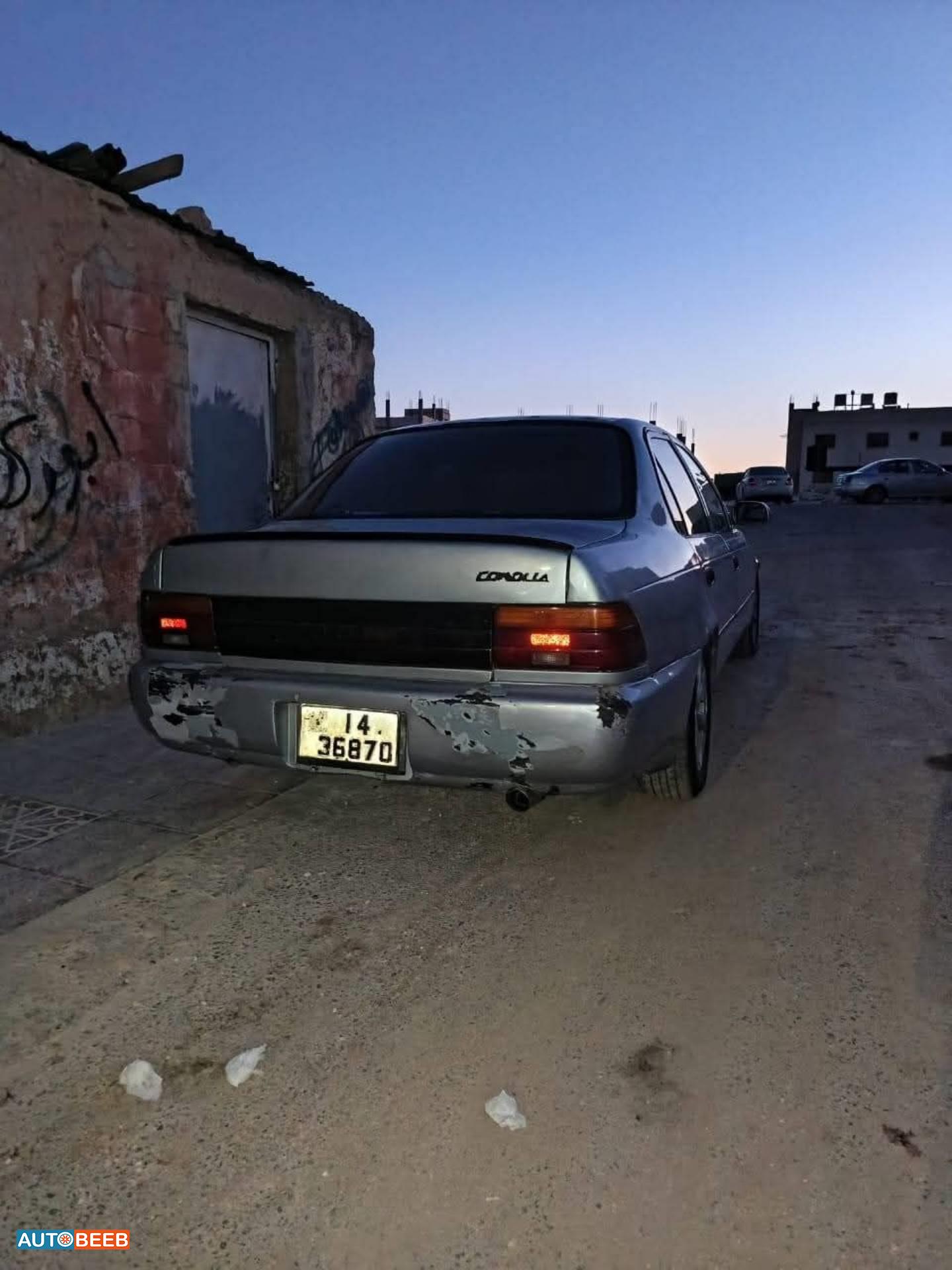 تويوتا كورولا 1995