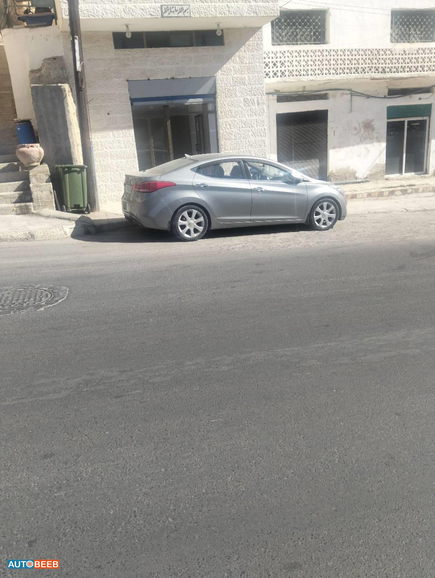 هيونداي افانتي 2011