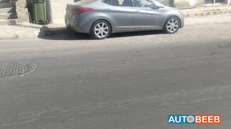 هيونداي افانتي 2011