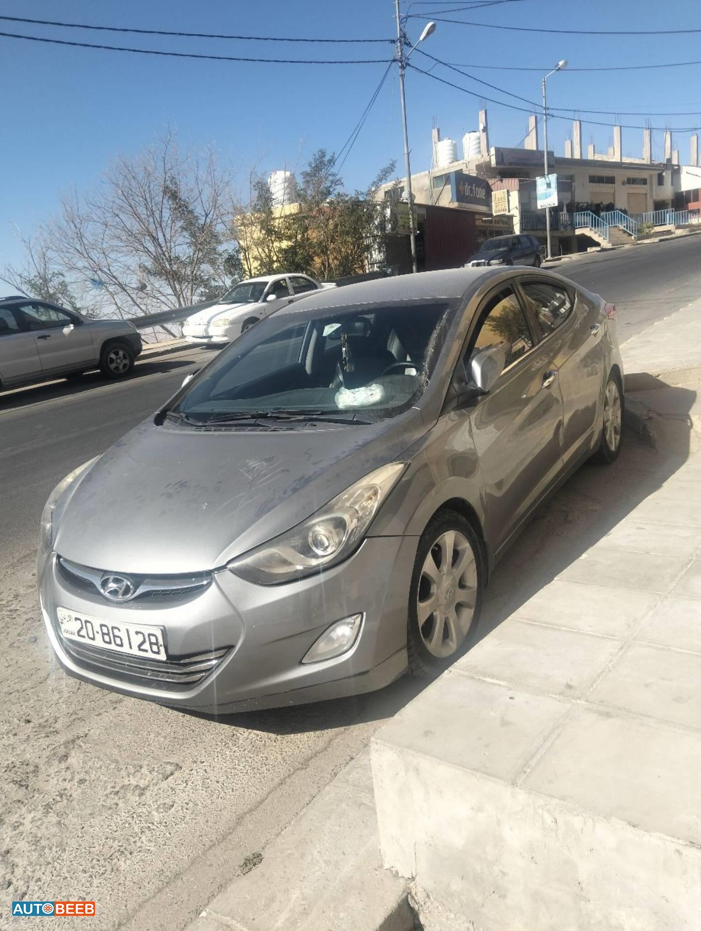 هيونداي افانتي 2011