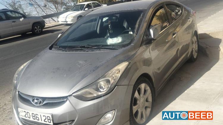 هيونداي افانتي 2011