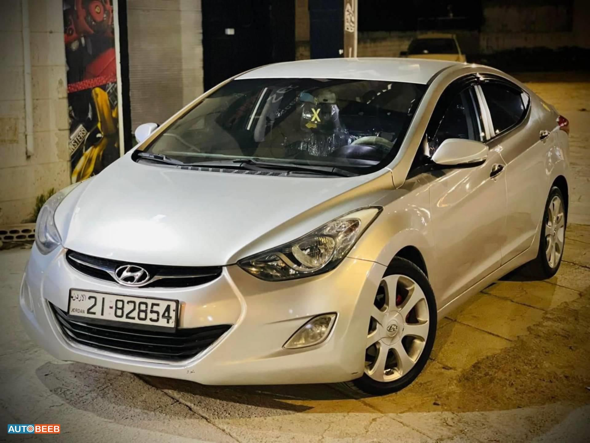 Hyundai Avante 2011