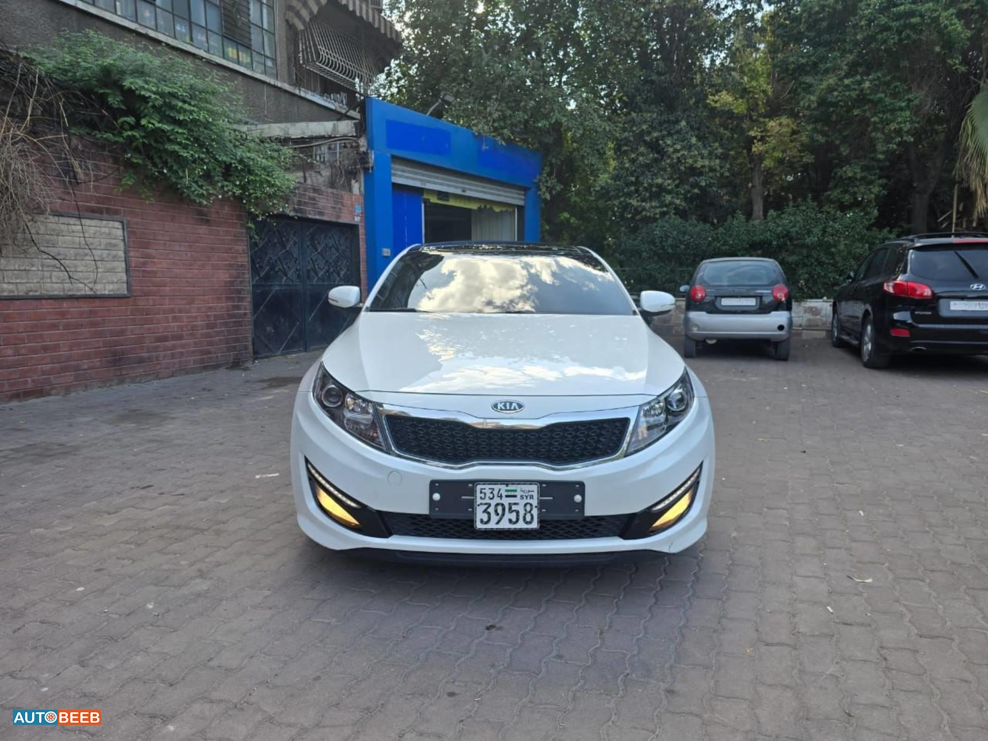 KIA K5 2011