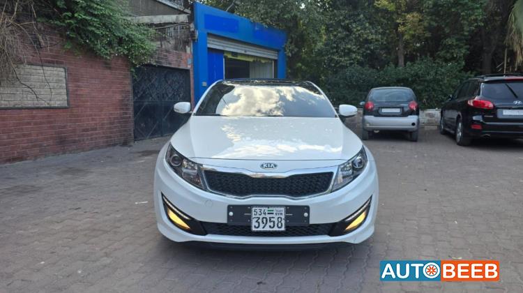 KIA K5 2011