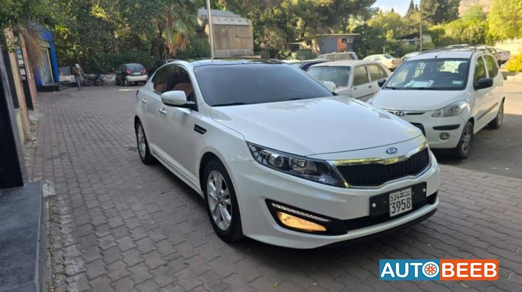 KIA K5 2011