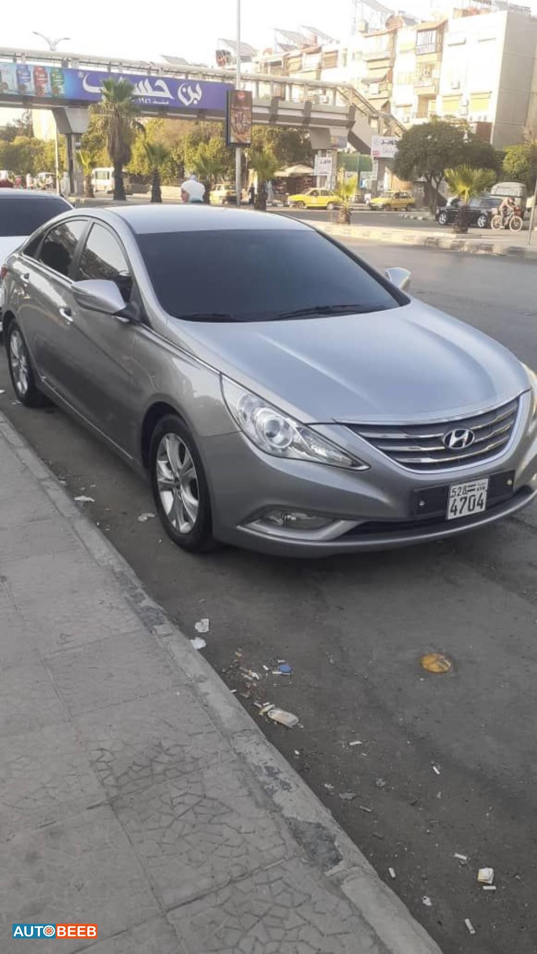 هيونداي سوناتا 2012