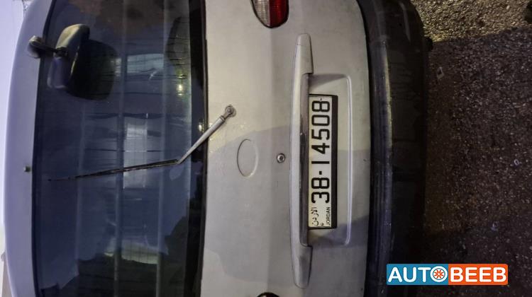 ميني باص هيونداي 2004