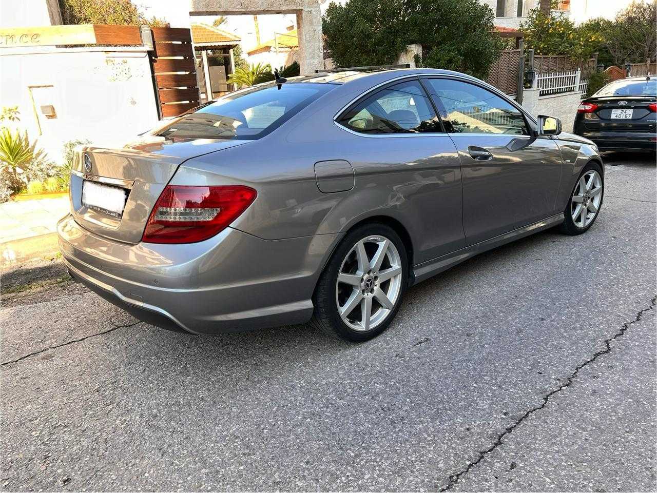 Mercedes Benz C250 2012